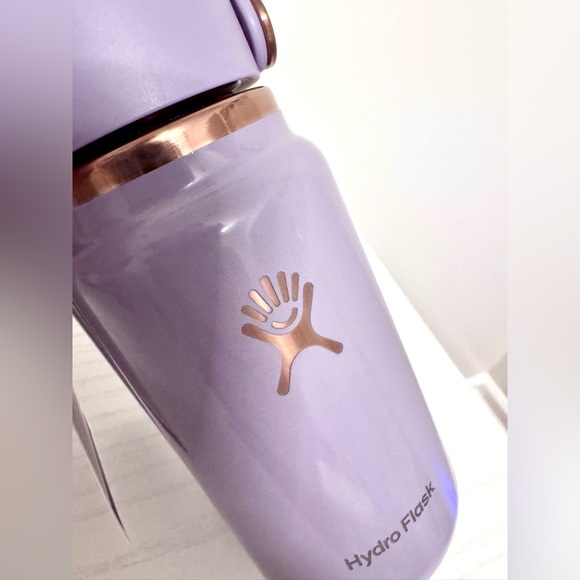 Hydro Flask Micro Hydro Insulated Bottle with Handle, 200 ml, Vapor Rose Gold - Picture 2 of 6